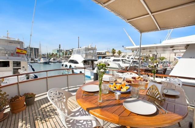 Charming Boat In Barcelona - Perfect Getaway Hotel Sant Adria de Besos Luaran gambar