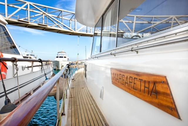 Charming Boat In Barcelona - Perfect Getaway Hotel Sant Adria de Besos Luaran gambar